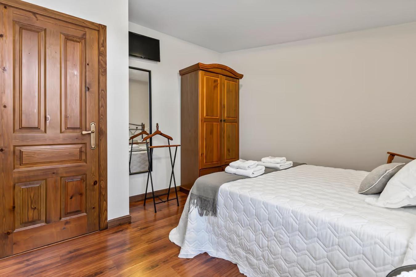 Apartamentos Turisticos As Cetareas Rinlo Værelse billede